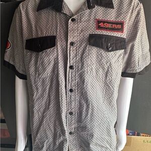 NFL 49ers Gray and Black Casual Button Down Shirt